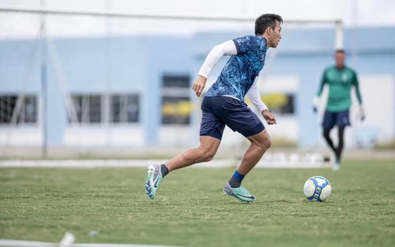 Brayann começa transição e deve reforçar o CSA no próximo jogo