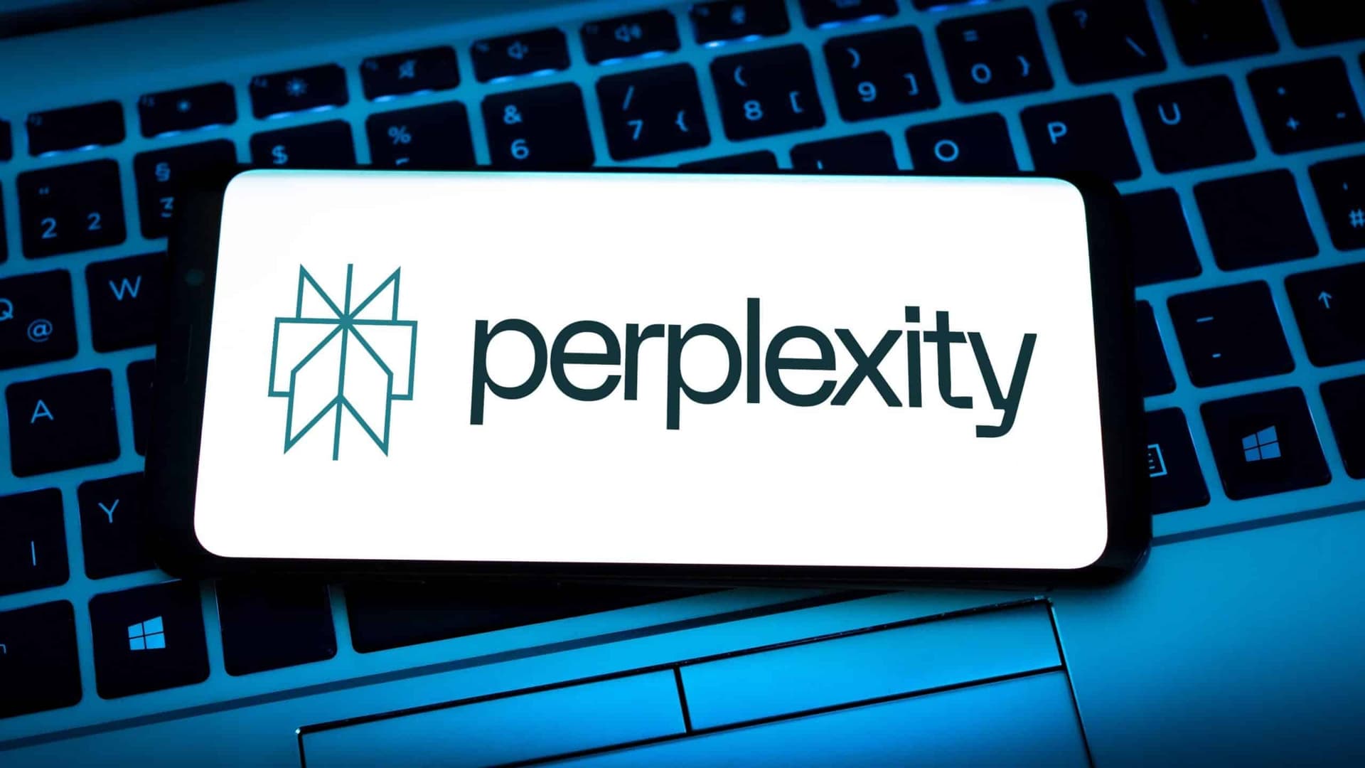 6 funções que o Perplexity tem e o ChatGPT não
