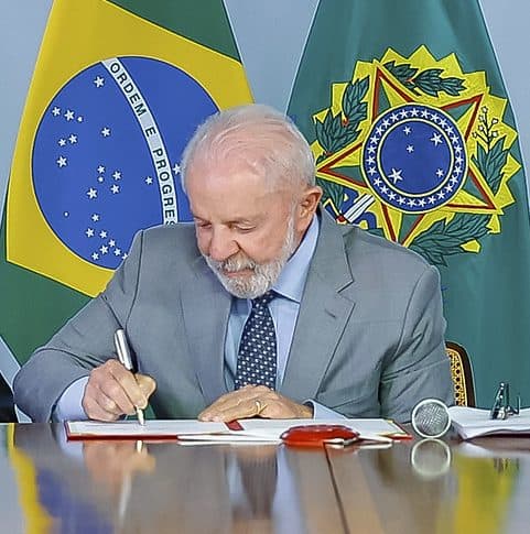 Lula entrega PEC da Segurança Pública ao Congresso: “Temos pressa de oferecer ao povo brasileiro um sistema adequado”