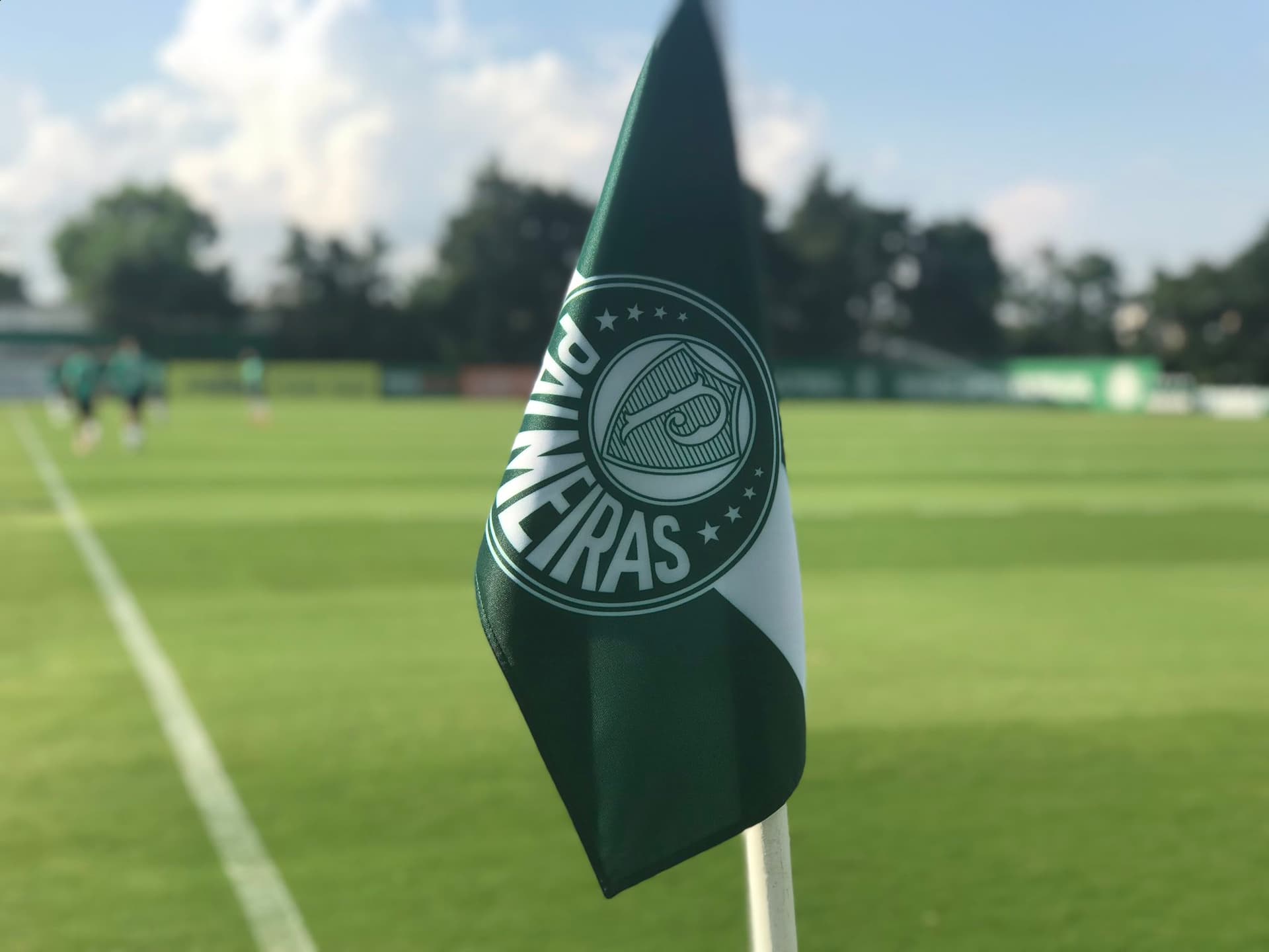Goleiro Bruno já assinou para atuar no Palmeiras