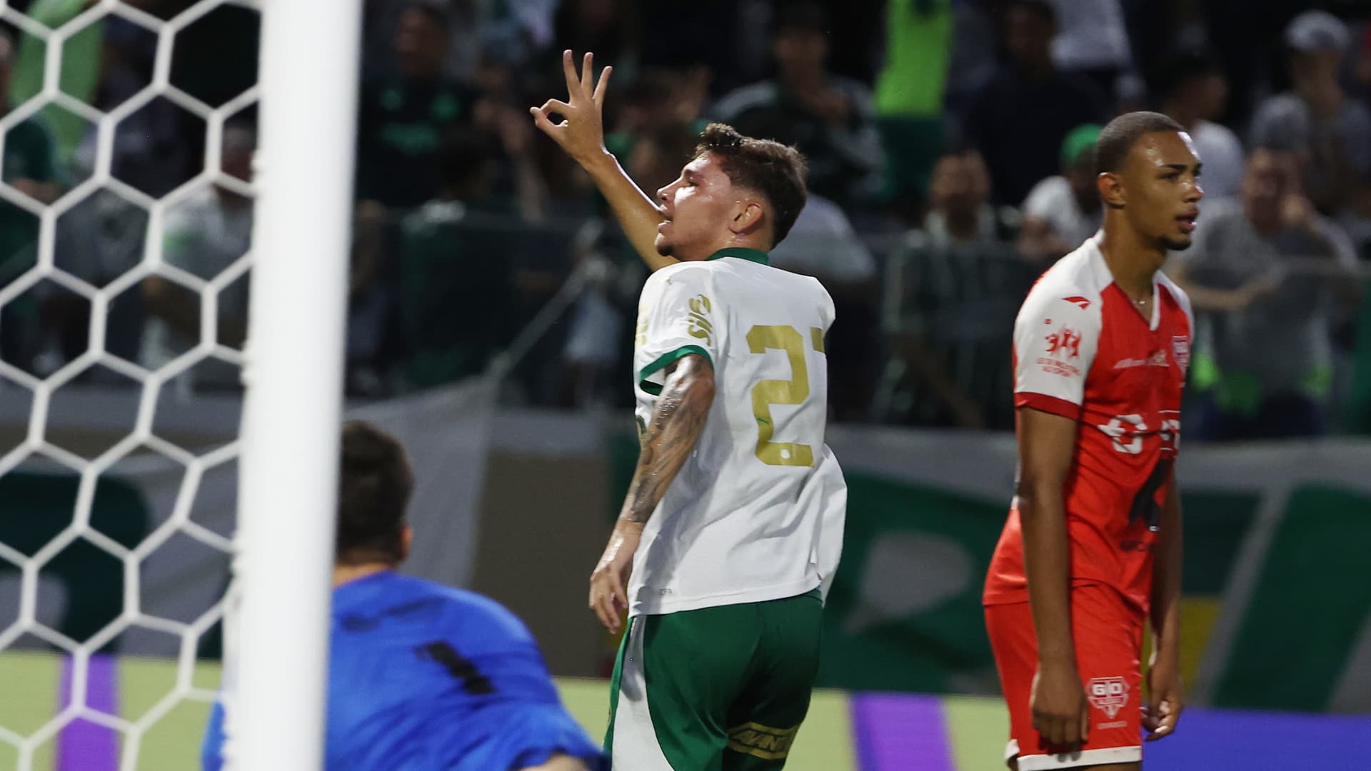 Resumo NP: Palmeiras renova com destaque da base