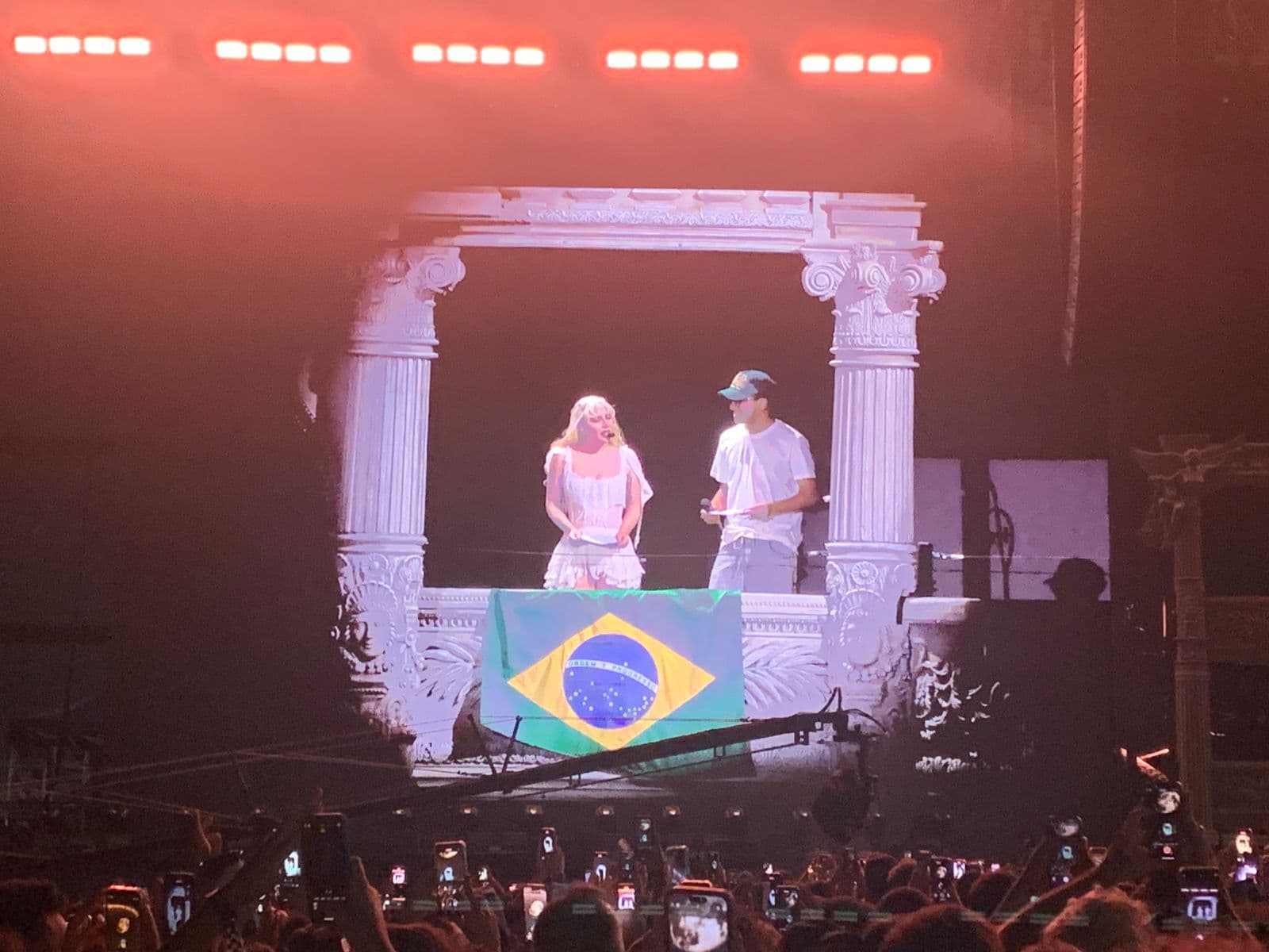 Show de Lady Gaga no Rio repercute na imprensa internacional: ‘colossal’