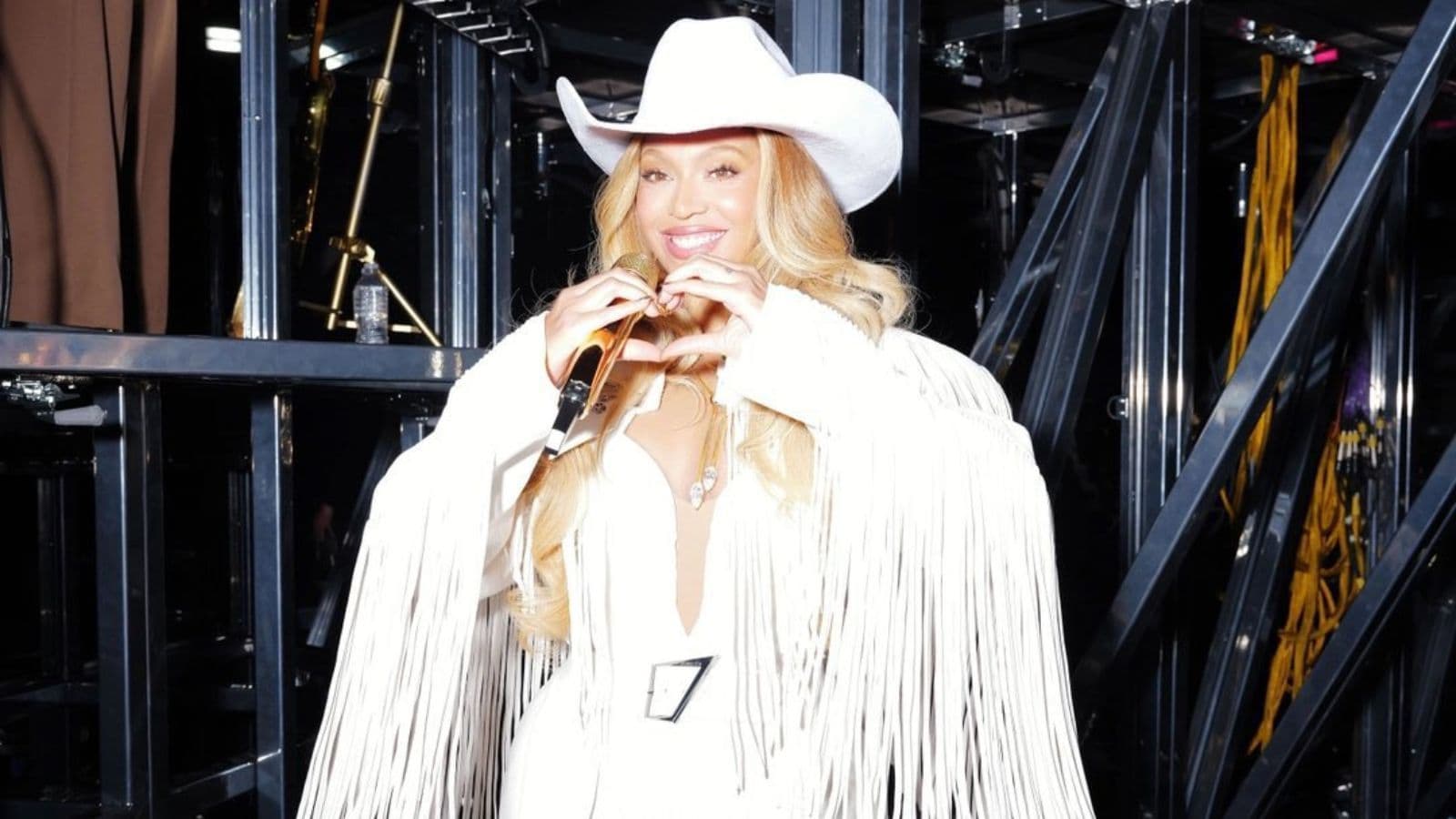 Beyoncé leva novo funk brasileiro à turnê “Cowboy Carter”; conheça música