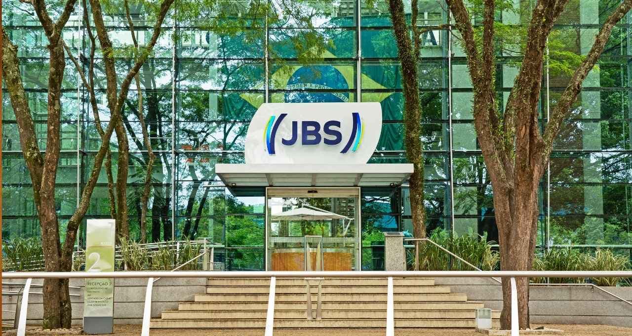 Ação de dividendos? JBS (JBSS32) surpreende Goldman e BTG em 1º evento para investidores após listagem na NYSE